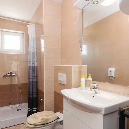 Appartement One-bedroom In Rovanjska